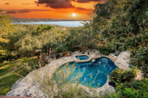 Dawson by AvantStay Serene Austin Home set Amongst nature w Pool Close to Lake Travis